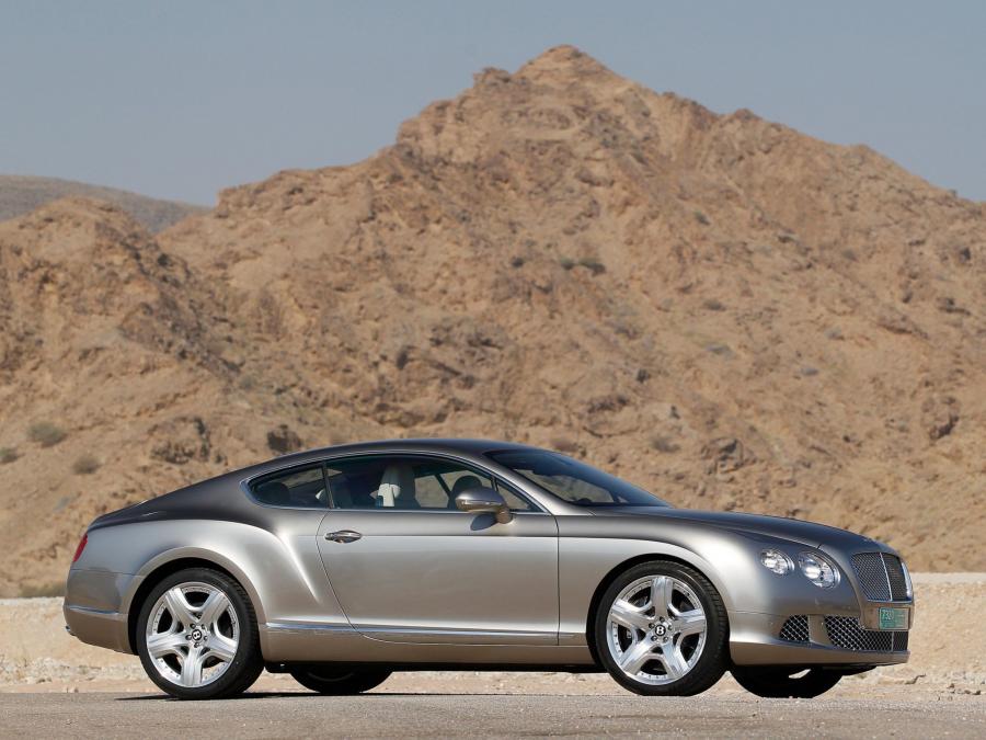  Bentley Continental GT 2011 года  (фото 150 из 151)